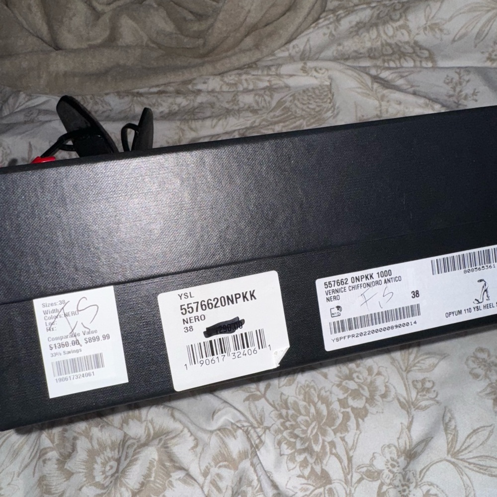 YSL Pumps - Picture 4 of 5